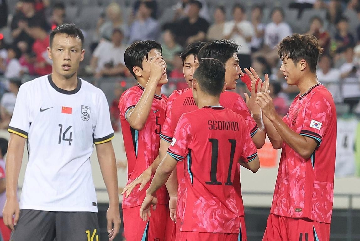 韩国队逆转日本队，郑思维点燃赛场