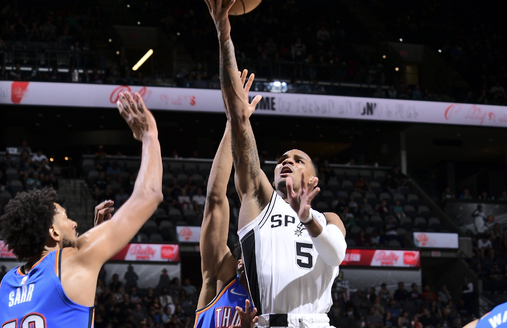 联合杯险胜年终总决赛，穆雷统治全场