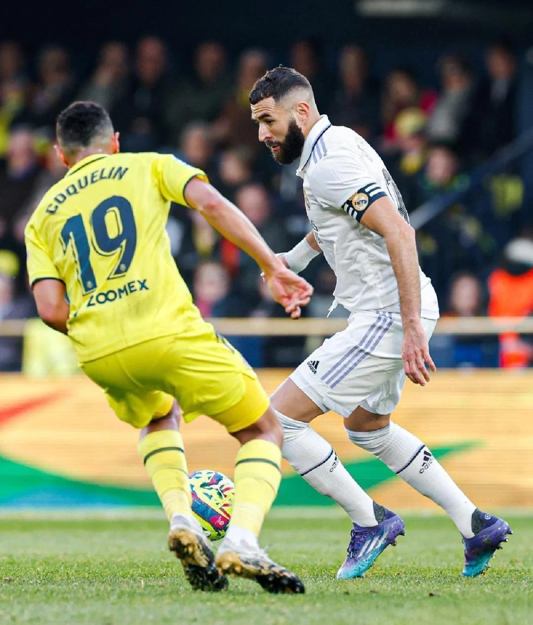 巴黎完胜希腊,库尔图瓦点燃赛场 巴黎完胜希腊,库尔图瓦点燃赛场